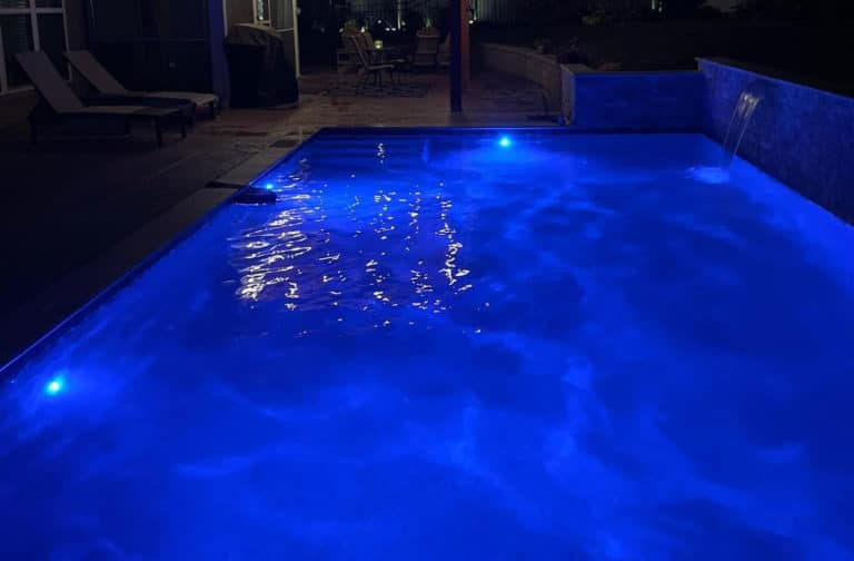 How To Choose Swimming Pool Lighting